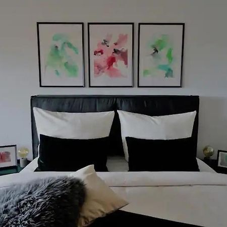 Modernes Apartment Mit Traumhaftem Blick Ins Gruene Braunlingen Ngoại thất bức ảnh